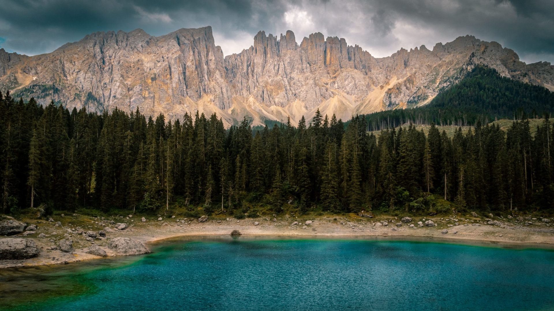 Lago di Carezza